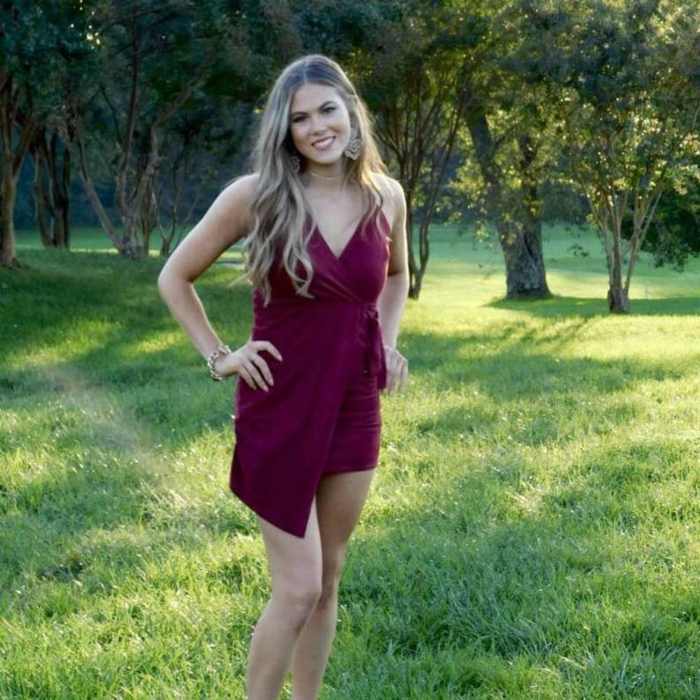 Meet your Posher, Madeline